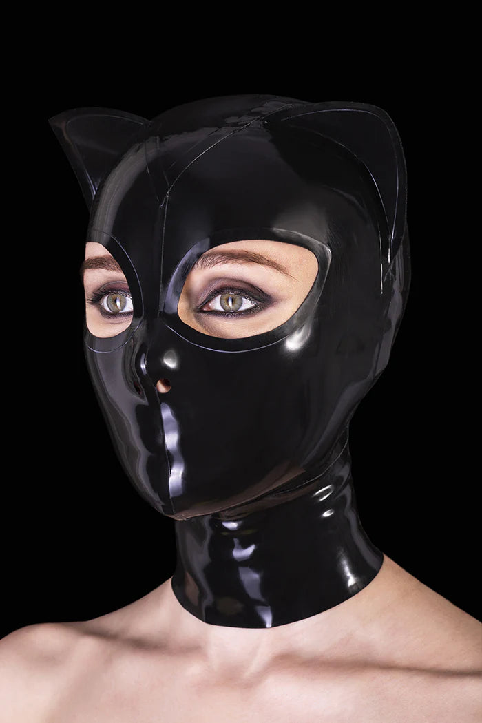 Latex Cat Hood– Closed Mouth & Contrast Eye Trim