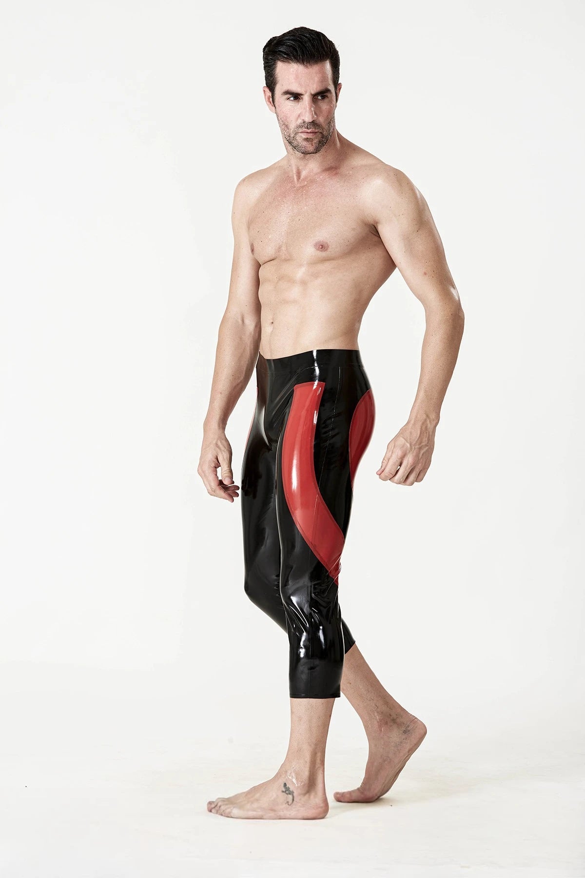 Black Male 'Heartening' Three-Quarter Zipperless Latex Leggings