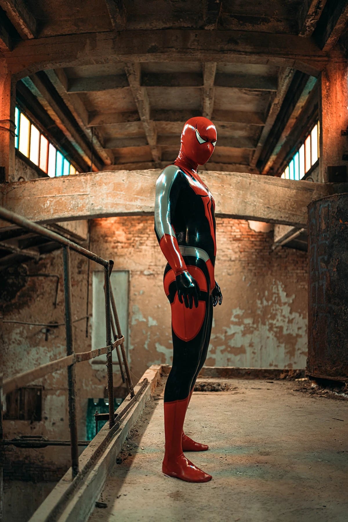Black Male Zipperless Neck Entry 'Spidey' Latex Catsuit