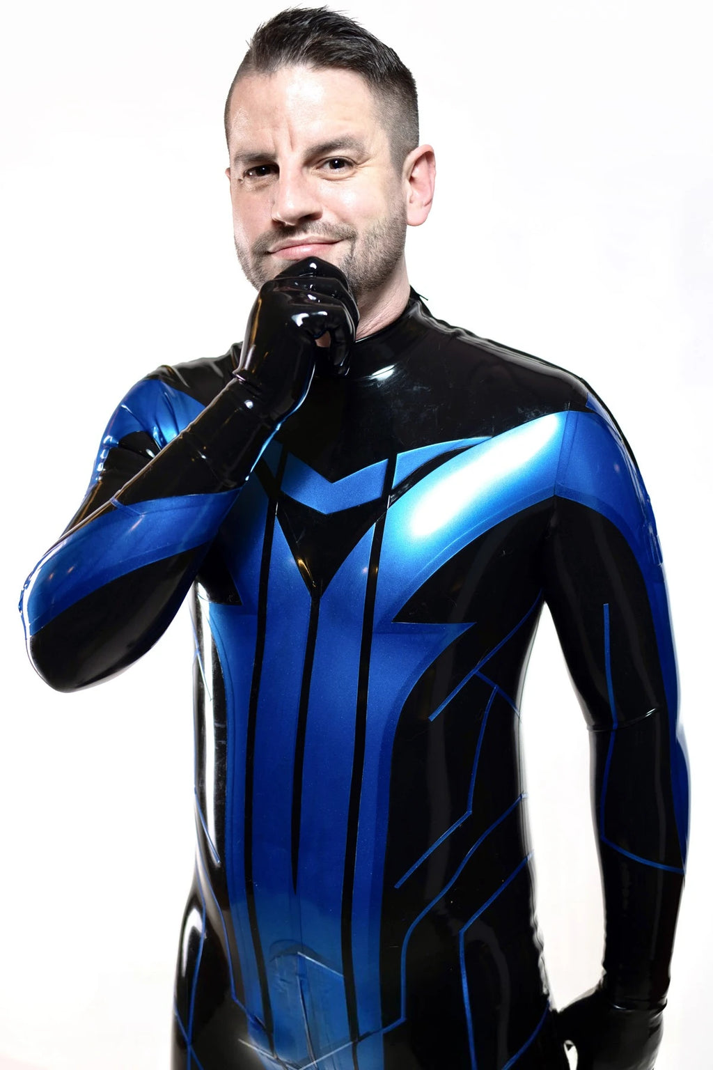 Night-wing meets Tron Latex Catsuit