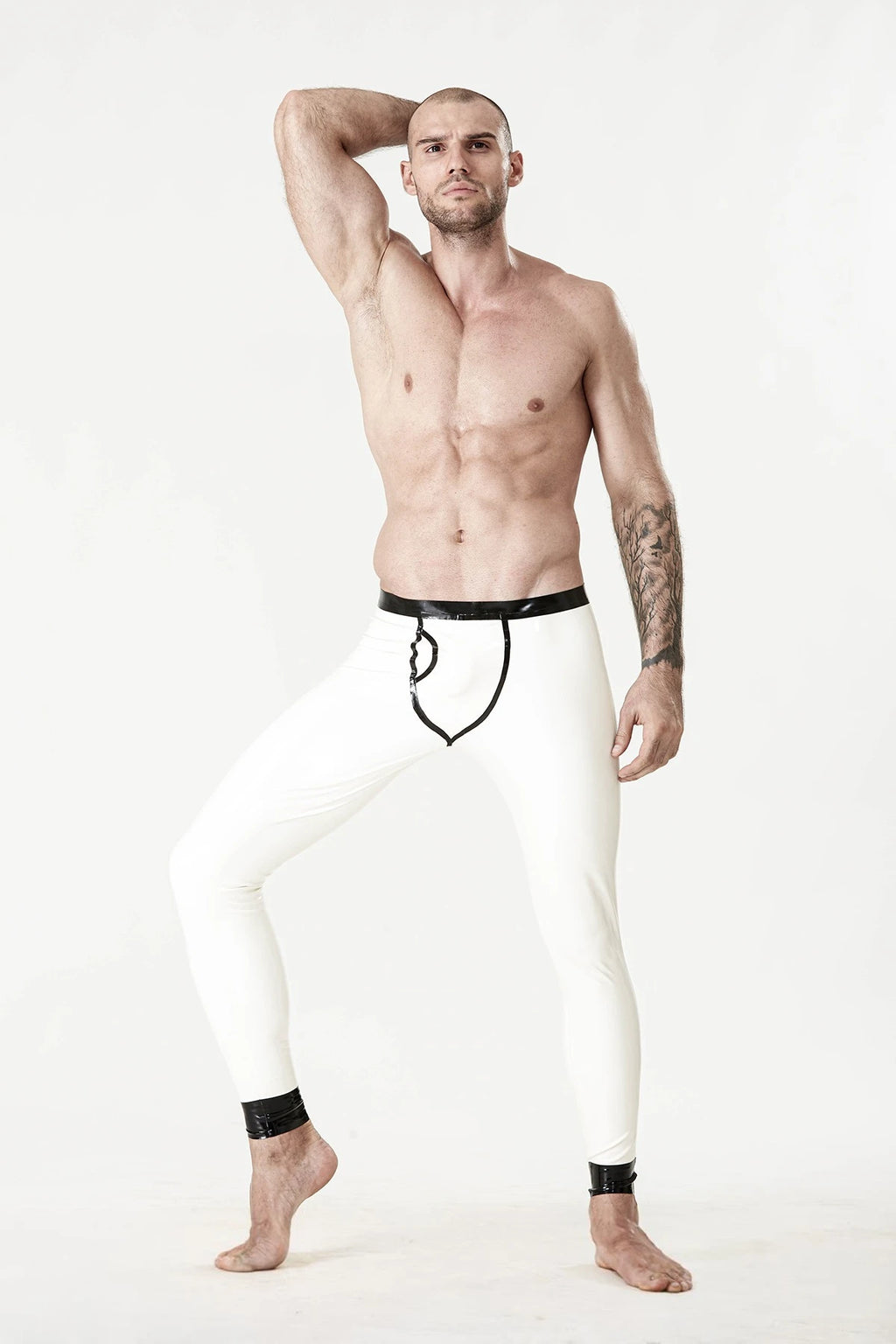 Pure White, trim color is Black KPMTL075