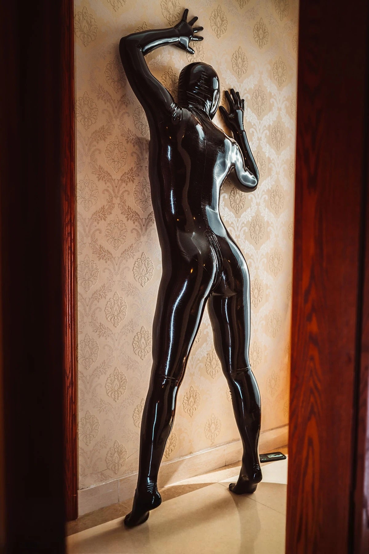 Male 'Stealth' Two-pieces Fully-Enclosed Latex Catsuit