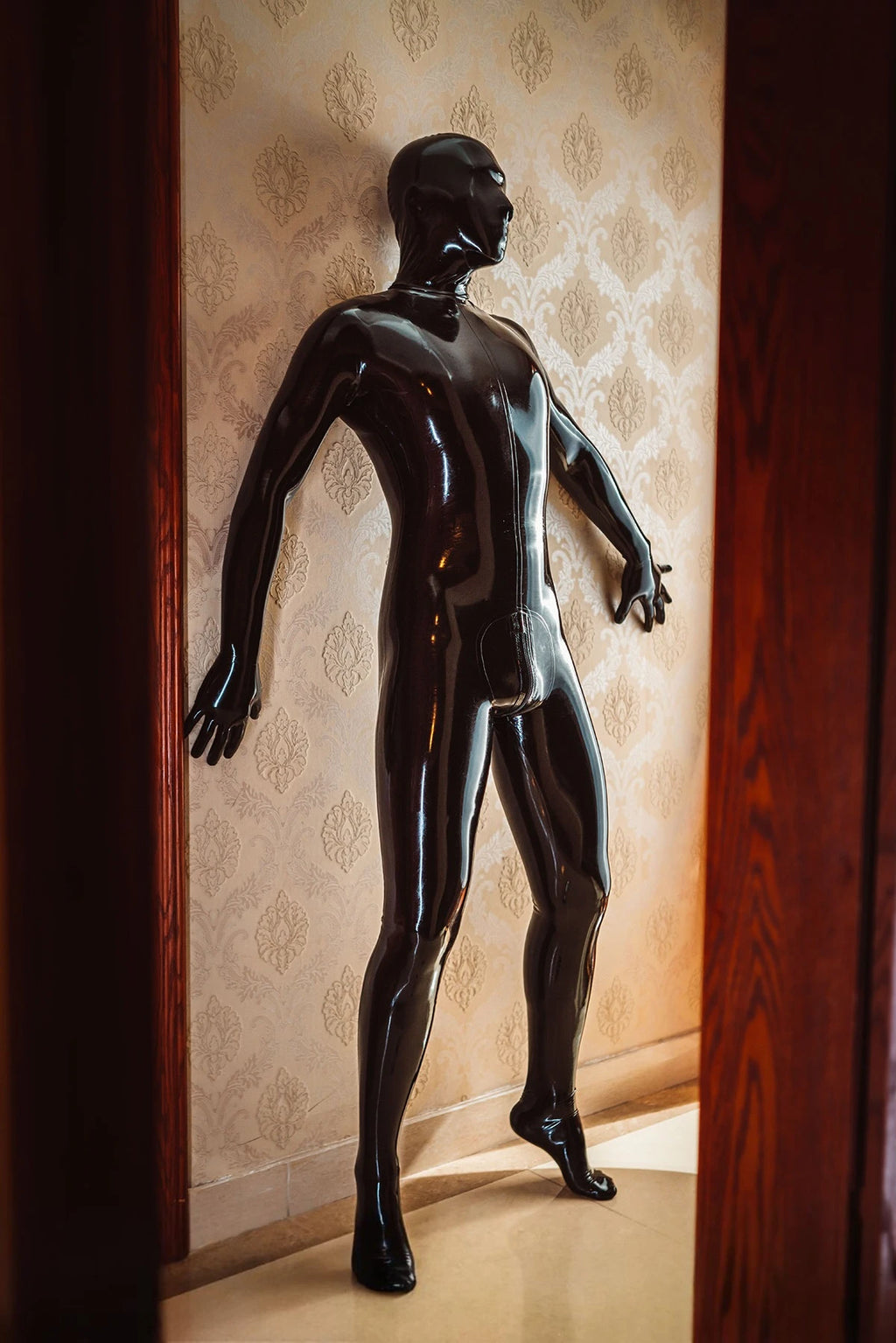 Male 'Stealth' Two-pieces Fully-Enclosed Latex Catsuit