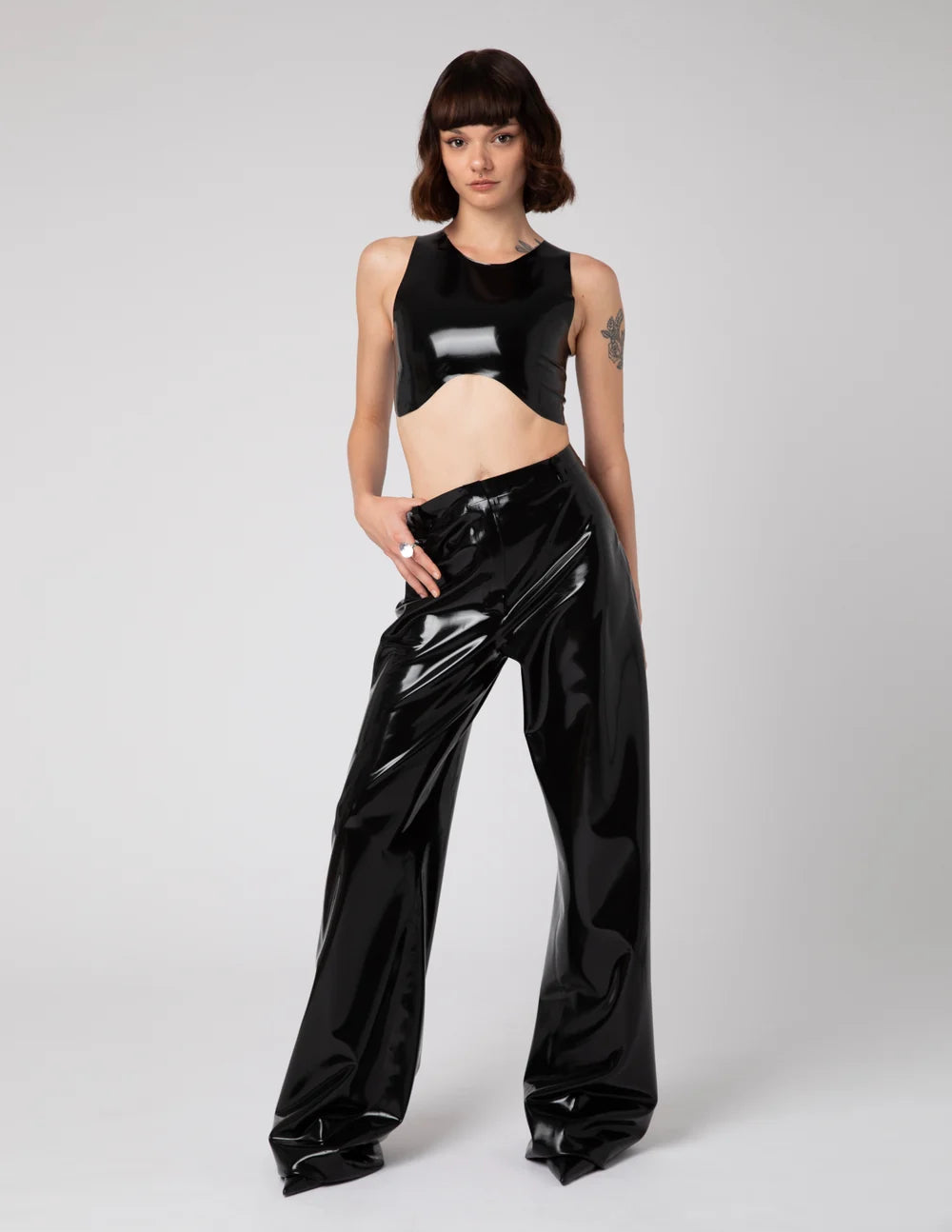 Tight-Fit Curved Latex Crop Top